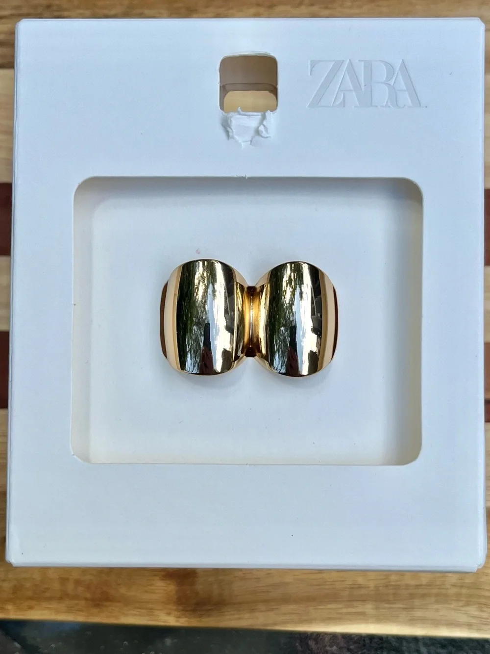Zara Double Metal Ring Embossed Design Golden Y2K NWT Abstract